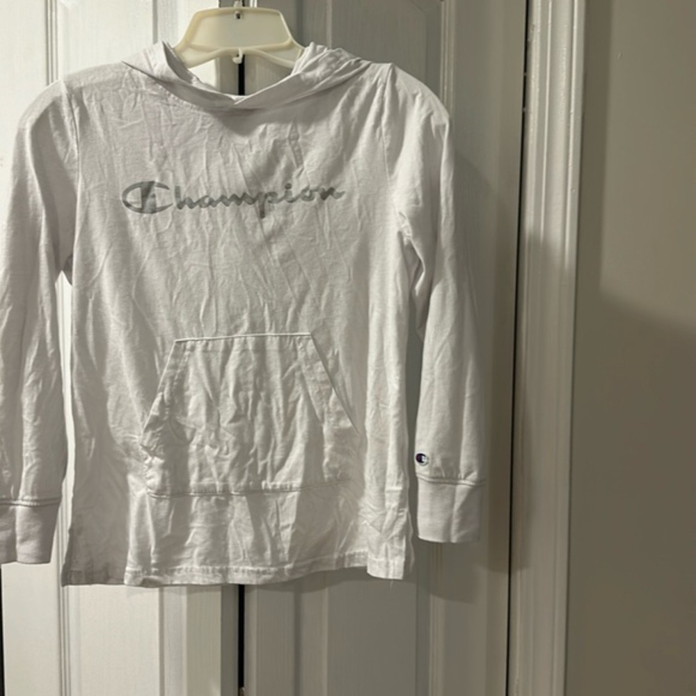 Girl’s tee shirt hoodie